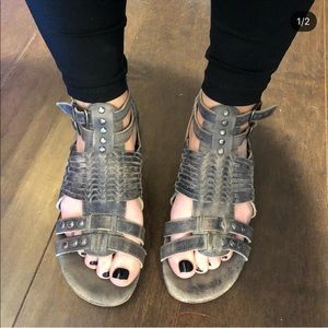 Bed stu sandal size 9